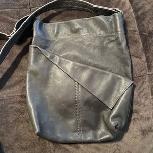 Rough & Tumble small Paige